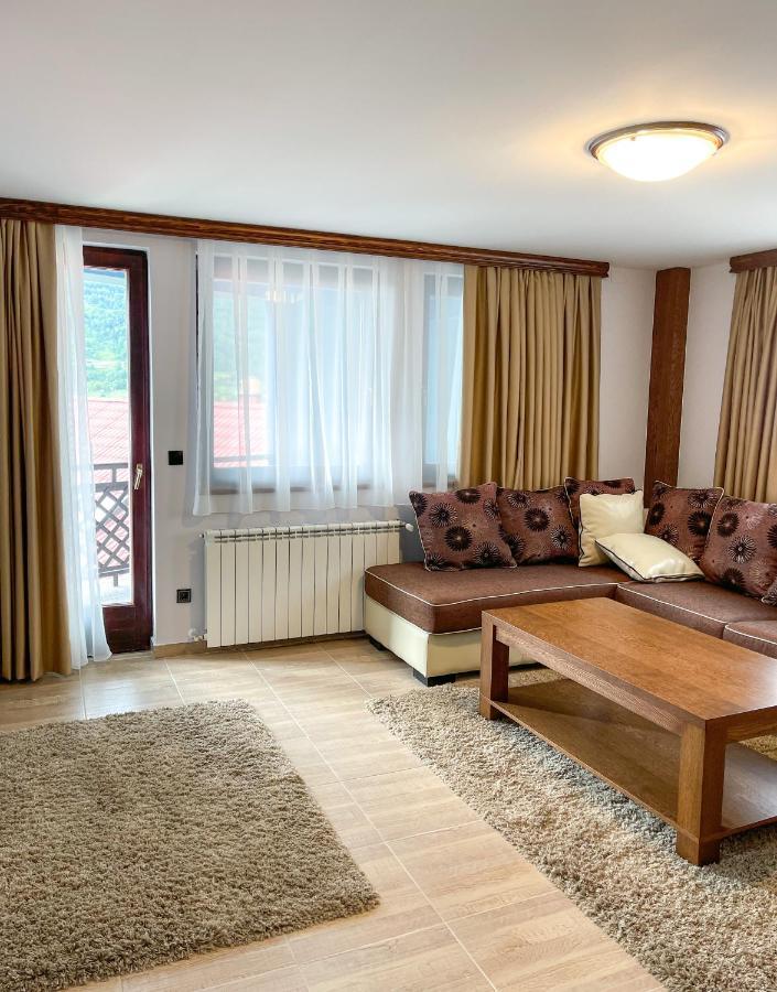 Apartments & Rooms Brijest Plav Exteriér fotografie